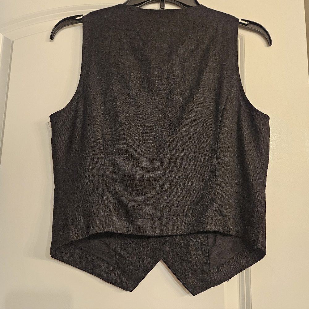 SO Black V-Neck Vest - Picture 2 of 2